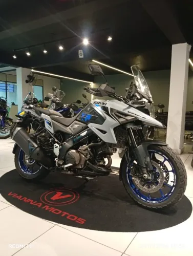 Suzuki DL 1050 V-strom 2025