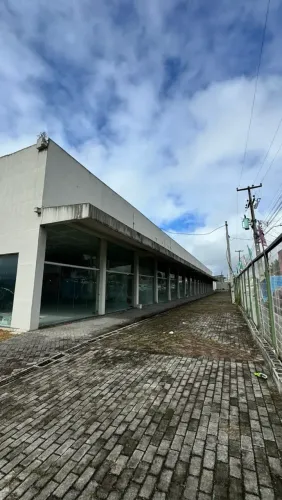 Alugo loja comercial na entrada de Caruaru
