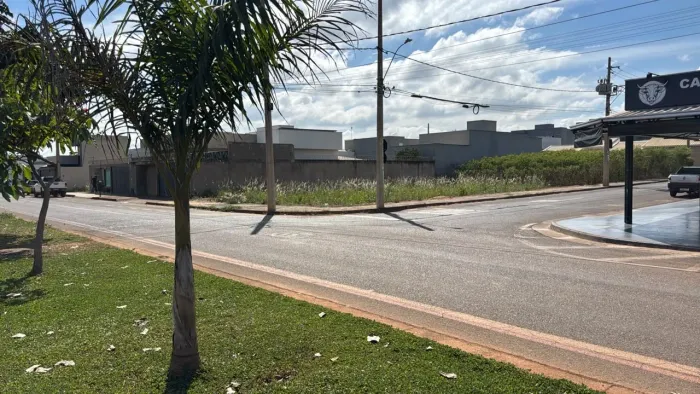 Lote Comercial Campos Elíseos