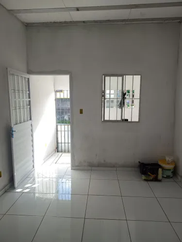 Aluga-se Casa para comércio - Estância