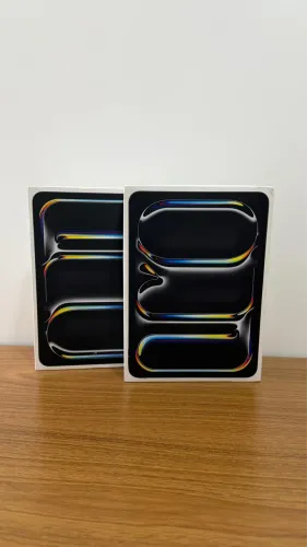 iPad Pro 1TB Lacrado - 11 Polegadas, Wi-Fi + Cellular, Apple M4