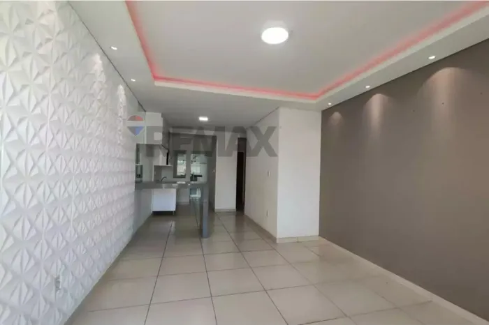 Casa à Venda no Bairro Primavera com 2 Quartos e Área Gourmet Completa