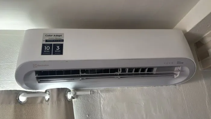 Ar condicionado Electrolux 23.000 Btus funcionando perfeitamente