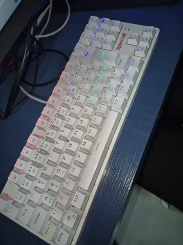 Teclado mecanico redragon kumara