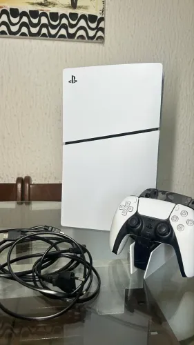PS5 novo - Slim Digital 825GB - 2 controles e base de carregamento dualsense.