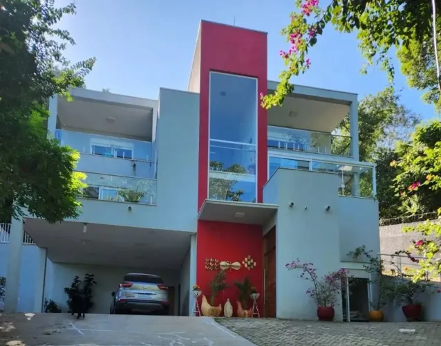 Casa com 3 dormitórios à venda, 411 m² por R$ 2.200.000,00 - Granja Viana - Embu das Artes