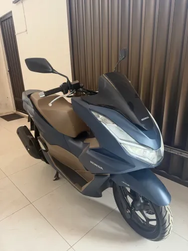Pcx Dlx 2024 única dona impecável vendo ou troco