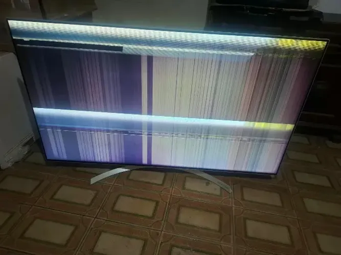 TV LG SJ9500 COM DEFEITO