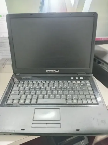 Notebook antigo Microlab