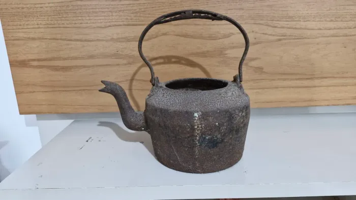 Chaleira decorativa antiguidade 