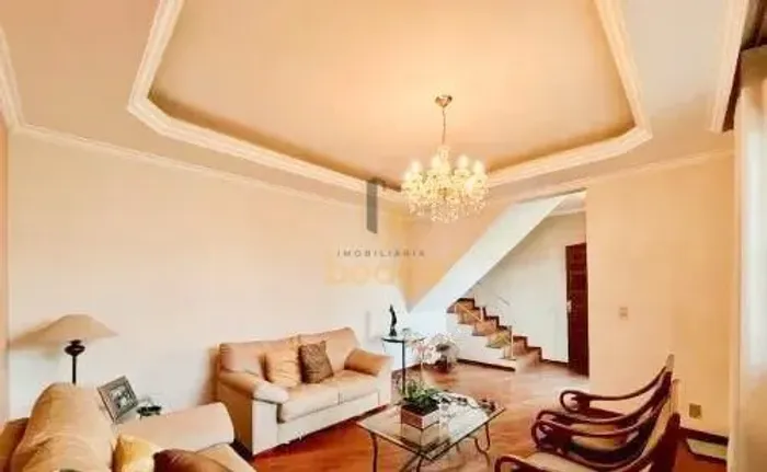 CASA | 4 QUARTOS | 2 SUITES | NOVA ESPERANÇA