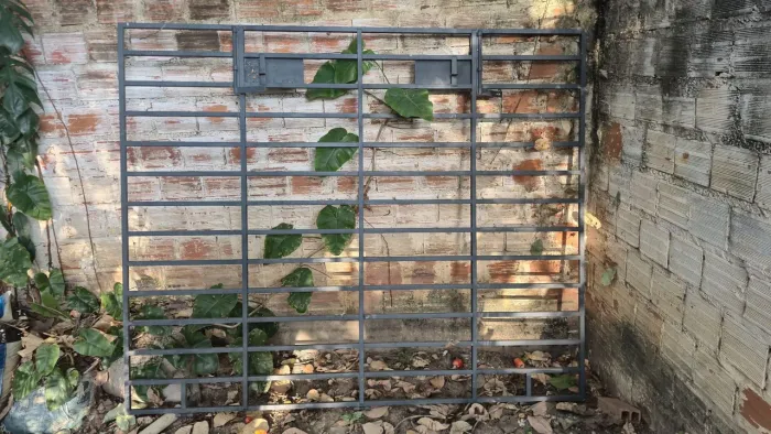 Grade Grande 1.65 por 2metros