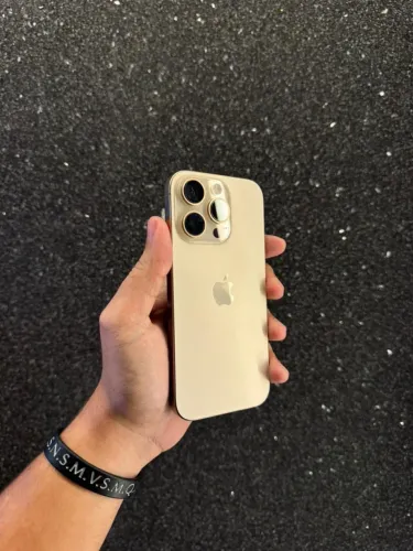 iPhone 16 Pro 128gb 94% de saúde de bateria 