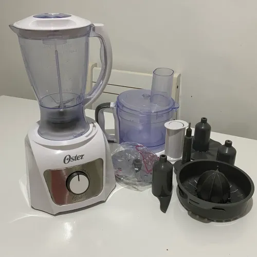 Liquidificador Multiprocessador de Alimentos Oster 7 em 1 Branco