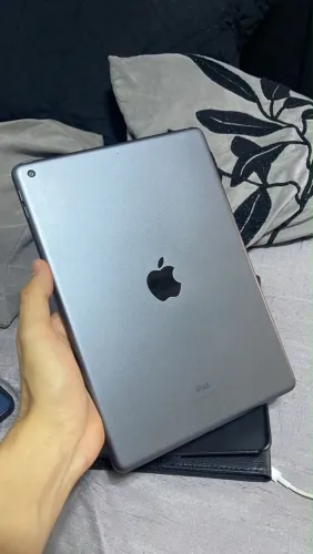 iPad 9 Geração 64GB Apple