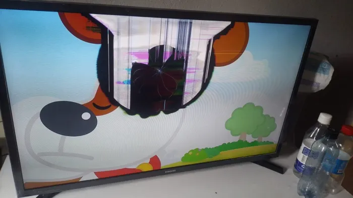 Tv Samsung para retirada de peças