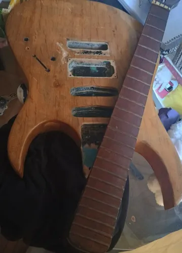 Braço Geanine e corpo guitarra