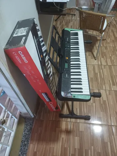 Teclado casio ct-s 200