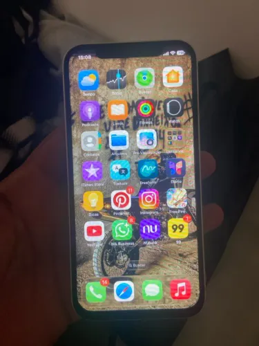 iPhone 12 900