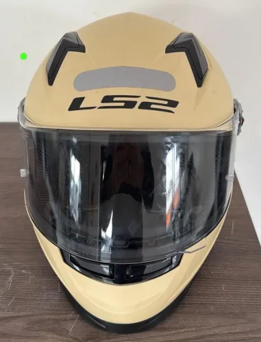 Capacete LS2 seminovo