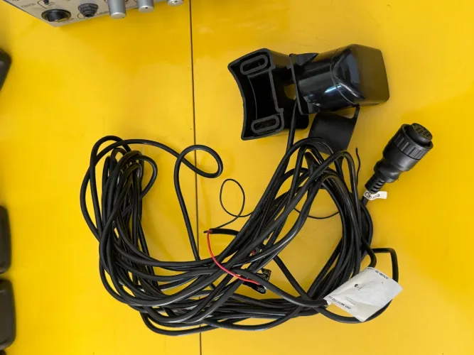 Vendo Cabo Sonar Garmin