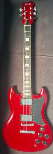 Guitarra SG Thomas 