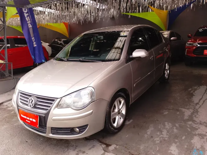 Volkswagen Polo 1.6 MI Flex 8V 4P 2011