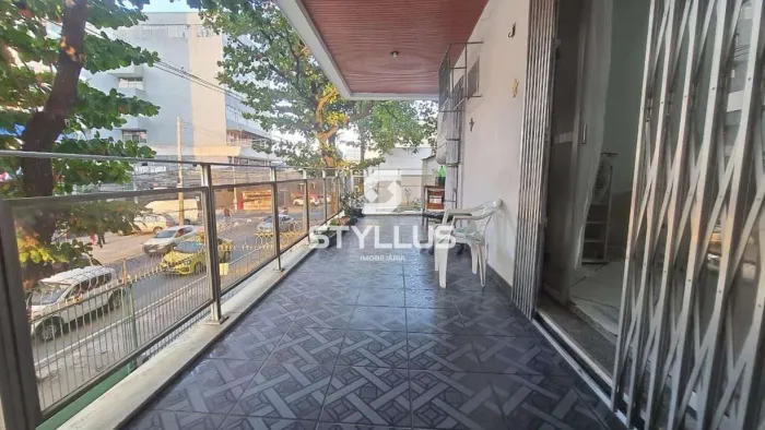 Apartamento Amplo com Varanda e 3 Quartos no Cachambi! RO01X
