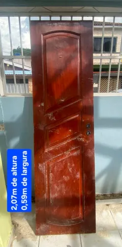 Porta de madeira