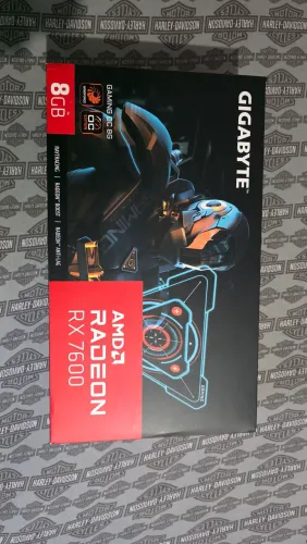 RX 7600 TRIPLE FAN 8GB