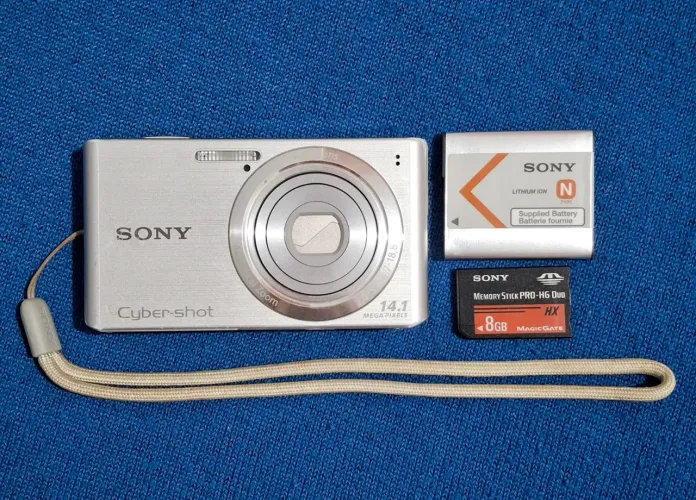 Câmera Cybershot DSC-W610 - Kit Completo!