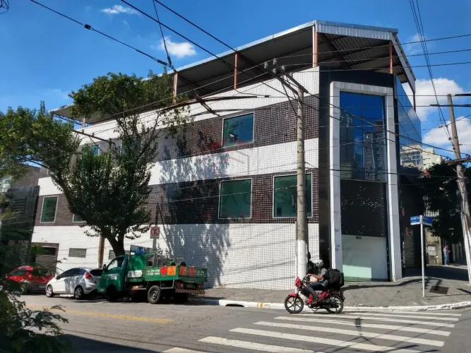 Prédio Comercial á Venda na Mooca 580m²