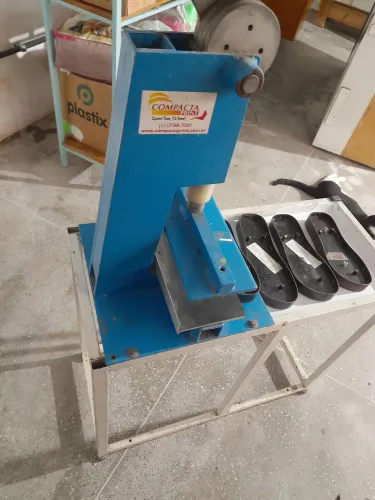 Máquina de fabricar chinelos + fresadora + moldes