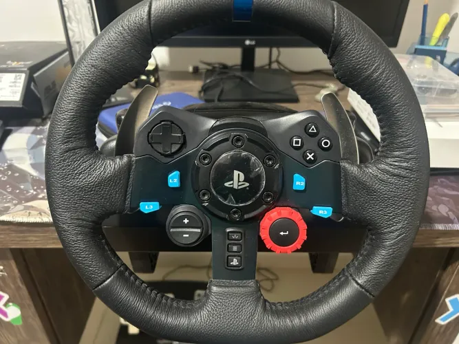 Logitech G29 Driving Force - Estado de novo / Pouquíssimo uso