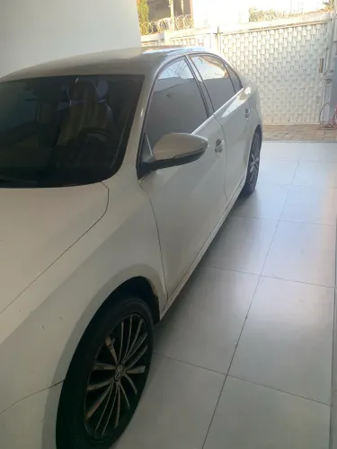 Volkswagen Jetta Highline 2.0 TSI 16V 4P Tiptronic 2014