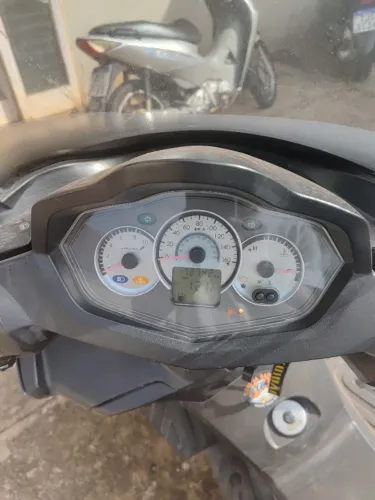 Vendo moto dafra