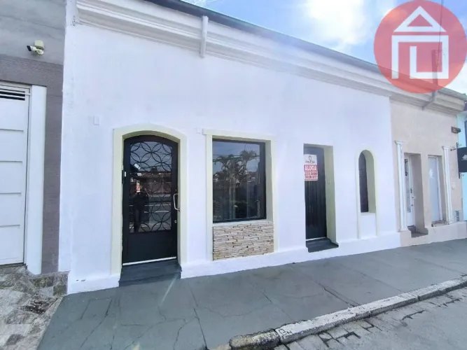 Casa à venda, 110 m² por R$ 700.000,00 - Centro - Bragança Paulista/SP