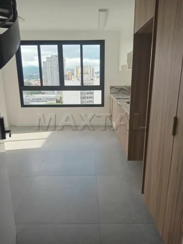 Apartamento duplex novo em Santana, de 69,94m², com 2 suítes e móveis embutidos.