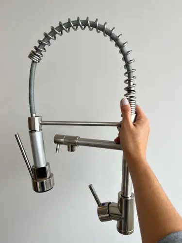 Torneira de Cozinha Monocomando - NOVA