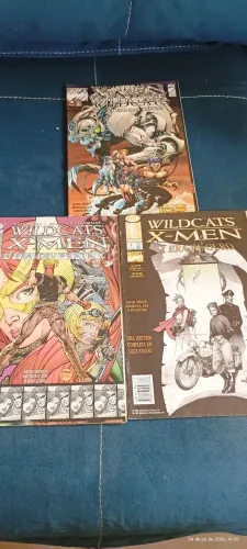 Gibis X-Men e Wildc.A.T.S. 3 gibis com a Era de ouro, Prata e das trevas.