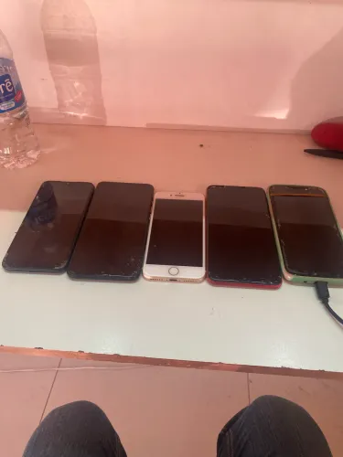 Lote de celular pra retirar peças  itaipuacu 