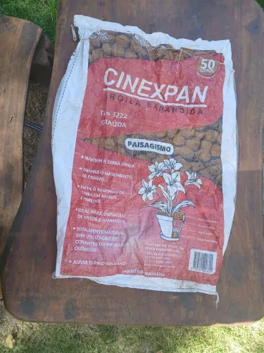 Saco seminovos pronto pra ser utilizado só tirei o produtos de dentro são 500 Saco a 60 ce
