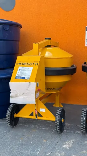 Betoneira Profissional 400L menegotti (Nova na loja)