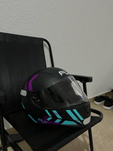 Capacete Fly Novo