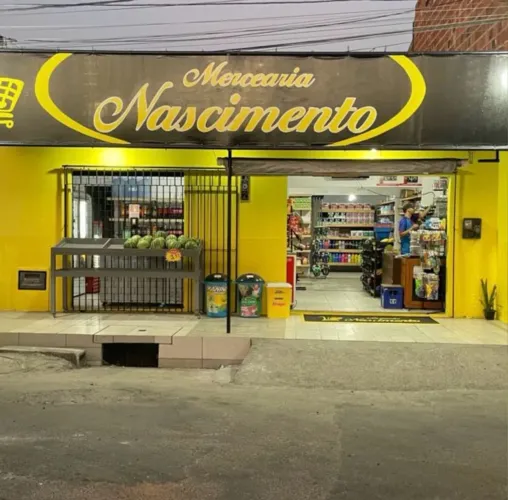 Casa com ponto comercial