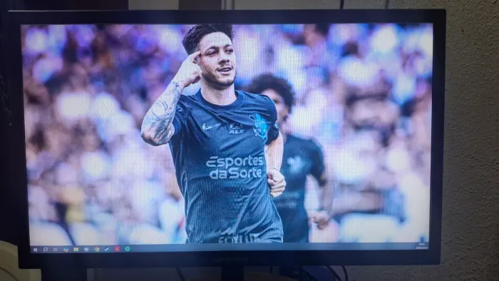 monitor 21,5 polegadas 60Hz 5ms vem com os valor!!