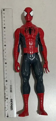 Boneco Homem-Aranha Marvel Clássico (Vermelho e Azul)
