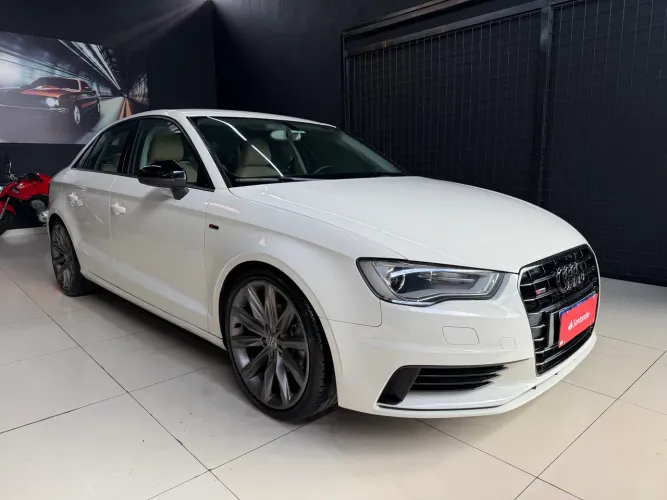 Audi A3 Sedan 1.4/ Attra. 16V TB FSI S-tronic 2015