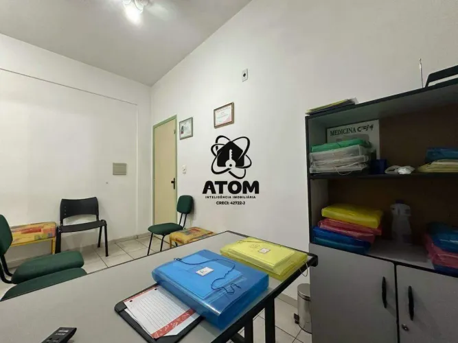 Sala Comercial á Venda no Centro - Taubaté