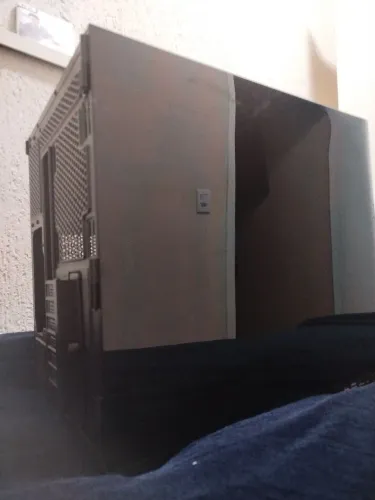 Gabinete Gamer Redragon Wideload Extreme Rgb Vidro Curvado Cor Preto